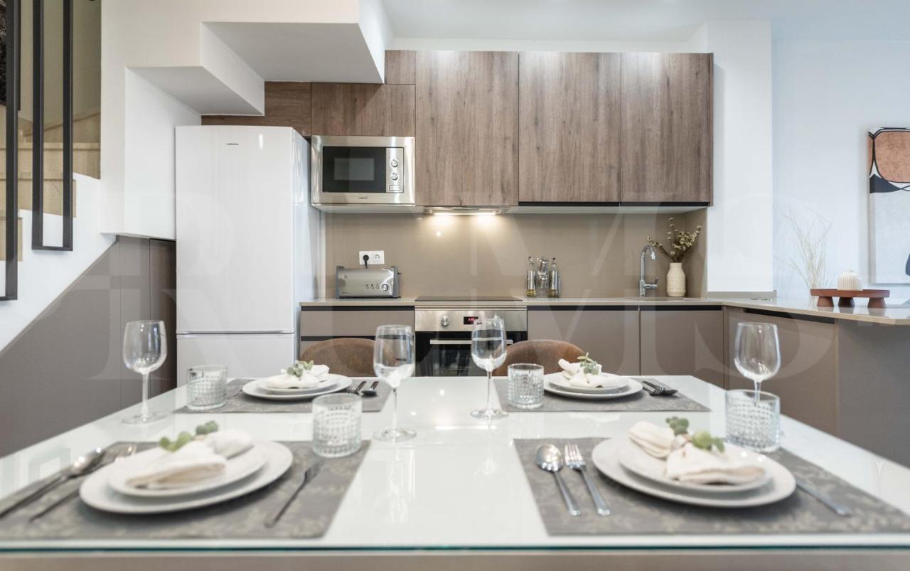 Lovely Duplex With Private Parking Near City Center By Rems Málaga Dış mekan fotoğraf