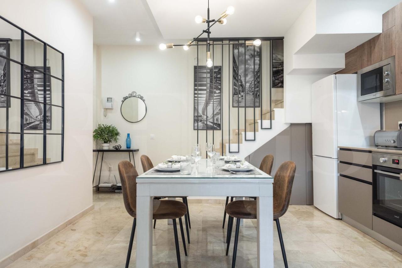 Lovely Duplex With Private Parking Near City Center By Rems Málaga Dış mekan fotoğraf