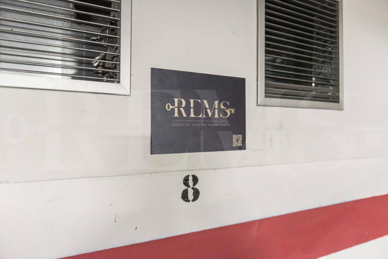 Lovely Duplex With Private Parking Near City Center By Rems Málaga Dış mekan fotoğraf